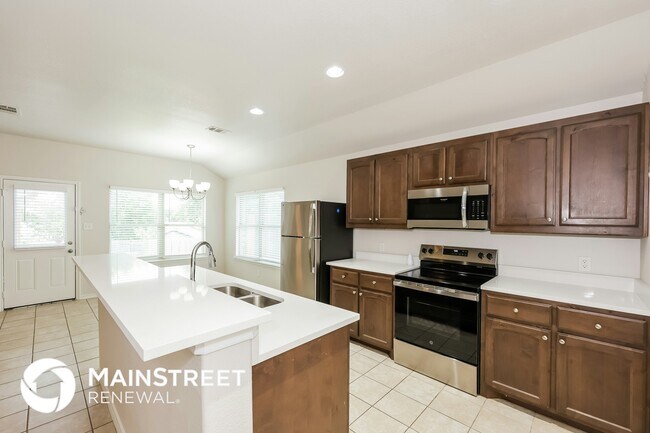 Photo - 1037 E Powell Ave