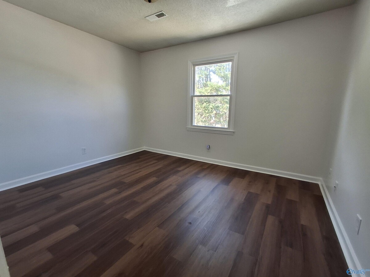 Photo - 6206 Friar Tuck Dr NW Unidad C