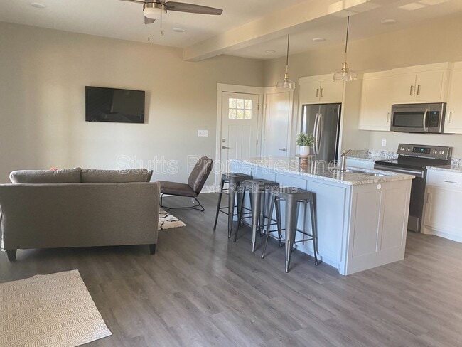 Photo - 213 Virginia Ave