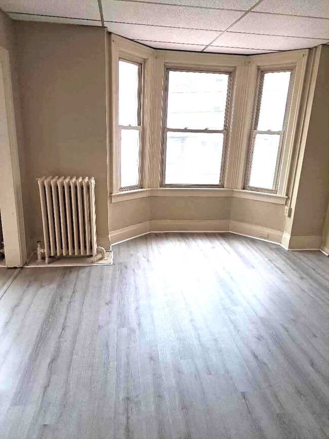 Photo - 325-325 W Otterman St Unit 2
