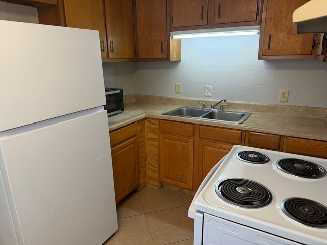 Photo - Freshly Painted Duplex In The Heart of Niceville