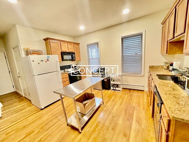 Photo - 143 Hillside St Unidad 1