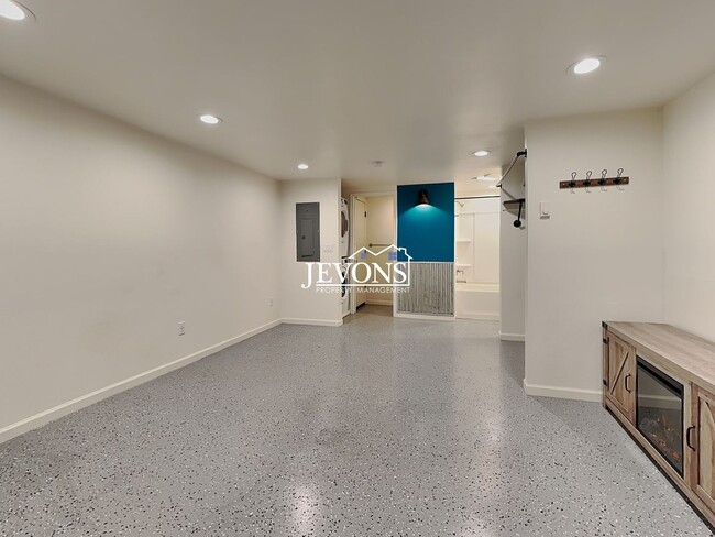 Photo - 9222 117th St SW Unit B