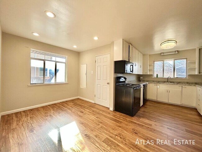 Photo - 2353 S Sherman St Unit A