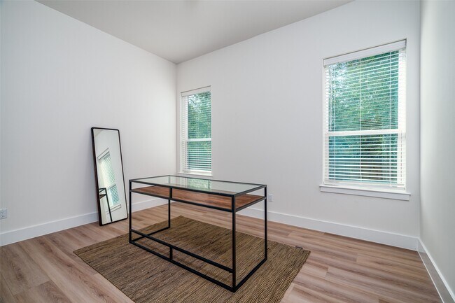 Photo - 112 Tolima Dove St