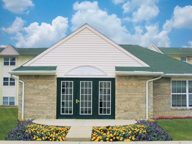 Photo - Franklins Crossing