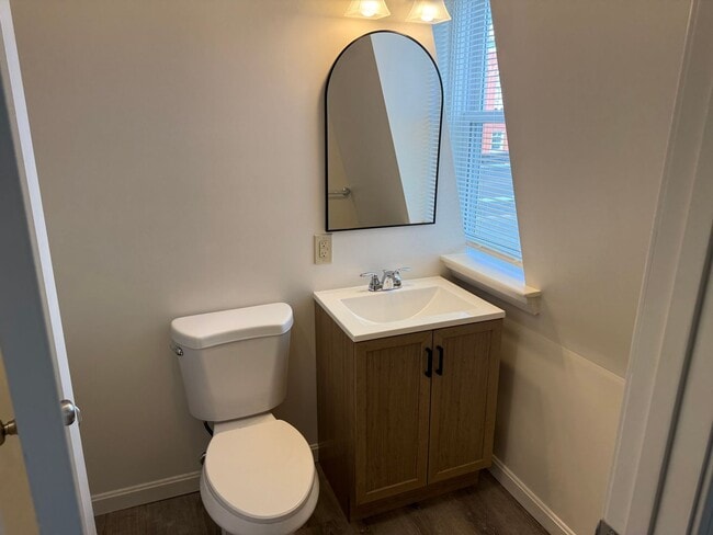 5 Storer St Unit 18