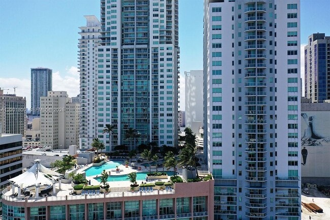 Building Photo - 244 Biscayne Blvd Unit 502