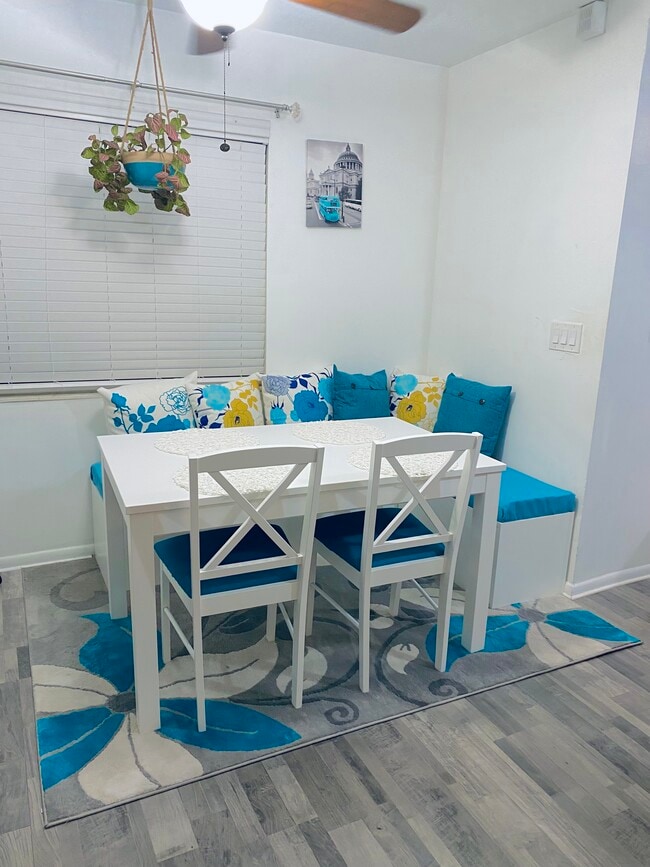 Photo - 4938 Alder Dr Unit Alder Dr