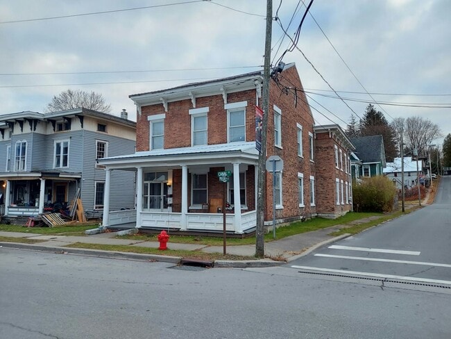 Building Photo - 181 Canal St Unit 4 Rental