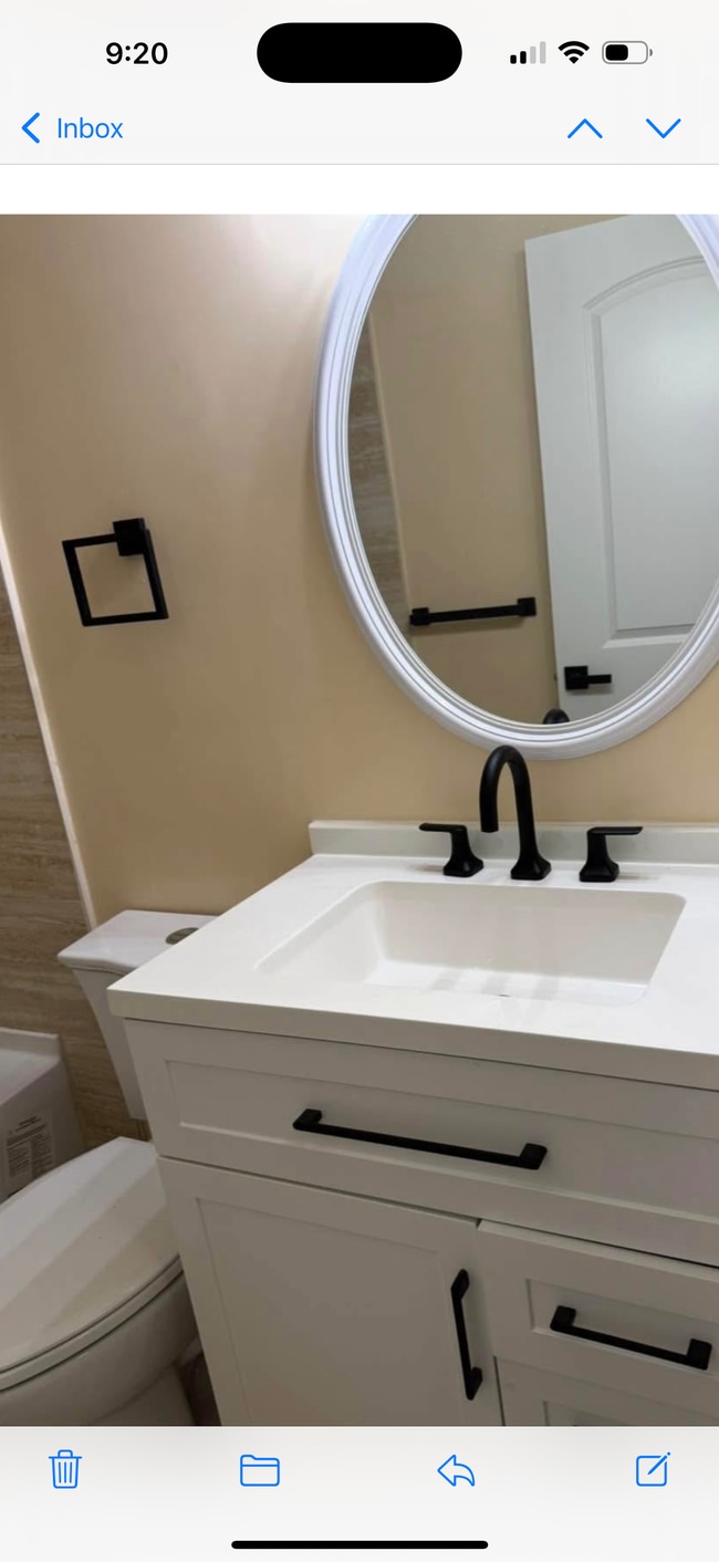 Photo - 1535 Vine St