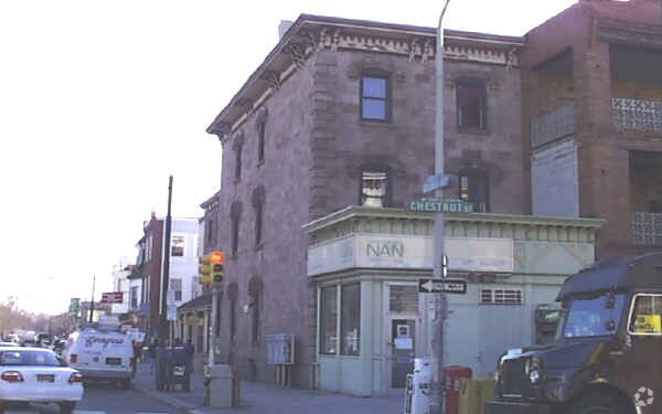 Photo - 4000 Chestnut St