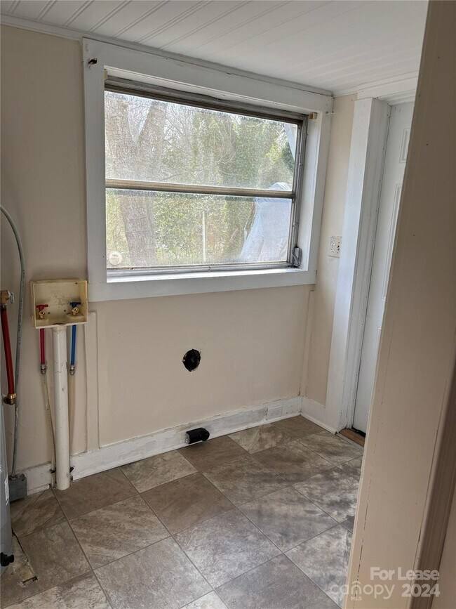 402 S Highland St Rental House Rental in Gastonia, NC