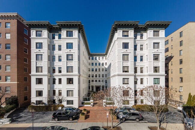 Photo - 2123 California St NW Apartments