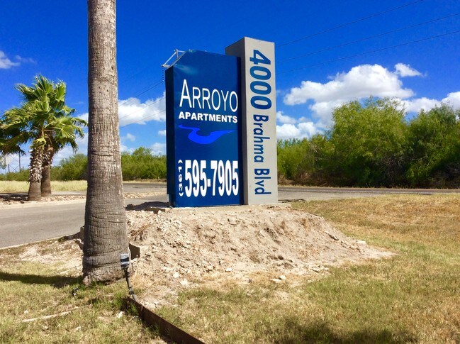 Arroyo Apartments