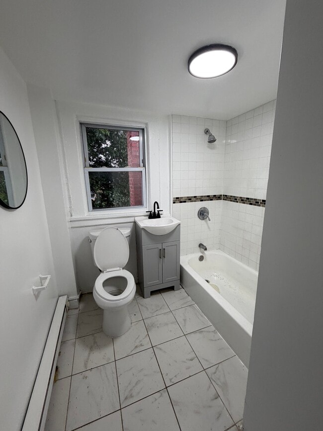 Photo - 19 N 18th St Unit 3