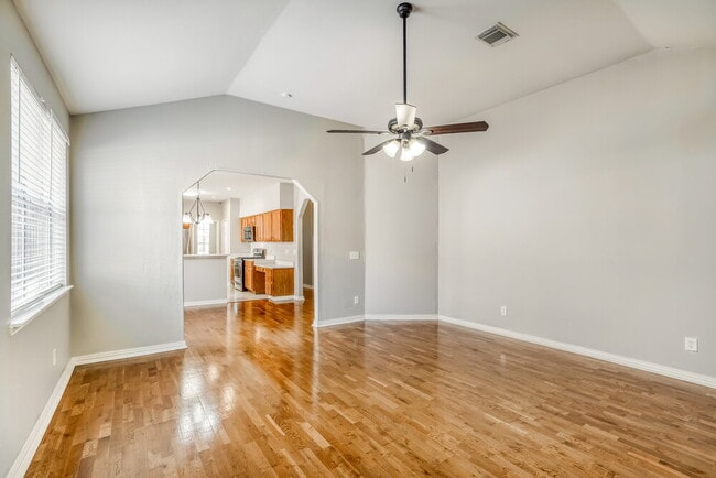 Photo - 7106 Blanco Pines Dr