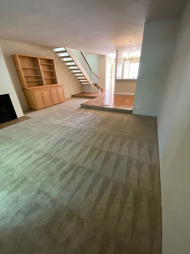 Photo - $4900-  Mountain View Townhouse-2 bedroom 2.5 bath.