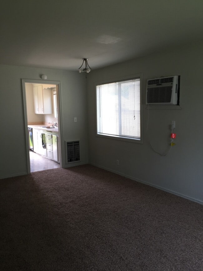 Photo - Tidy 2 bedroom 1 bath home with all appliances