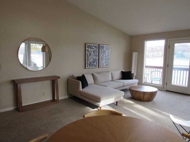 Photo - Top floor 2 bedroom condo in Camdenton