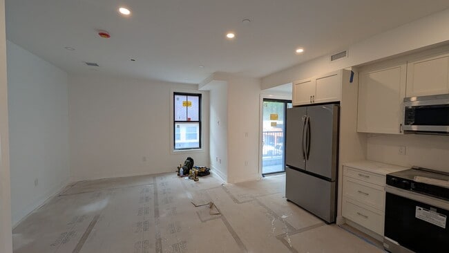 Photo - 86 Colborne Rd