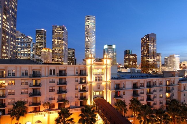 Building Photo - The Medici Rental