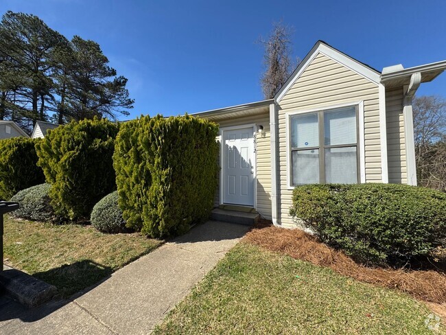 Building Photo - 8826-8826 Ridgemoore Ct Unit 8826 Rental