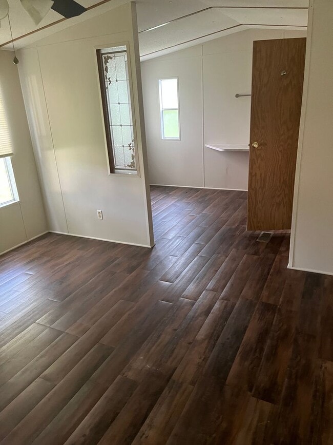 Photo - 4477 Lee Rd 137