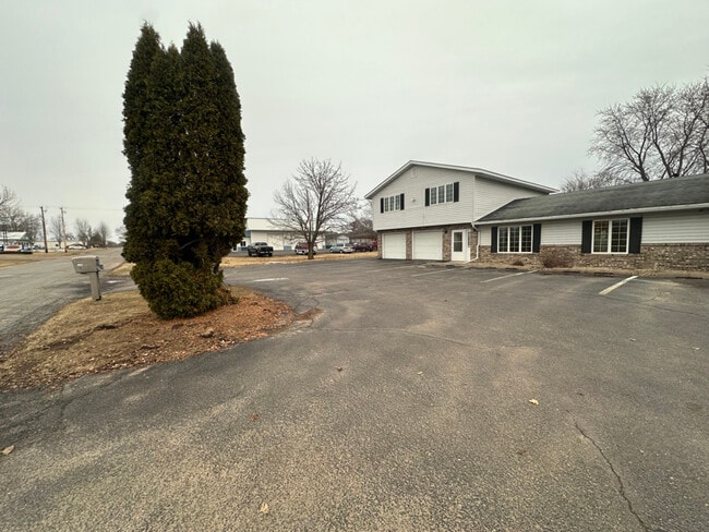 Photo - 1802 Talen St