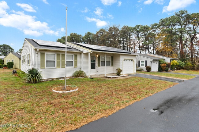 Photo - 81 Falmouth Ave