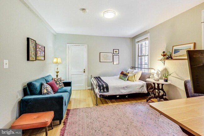 Photo - 1441 Euclid St NW Unidad 105