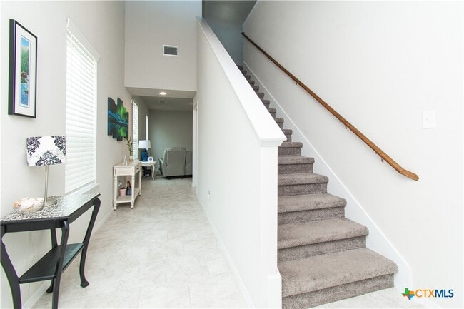 Photo - 220 Blue Agate Ct