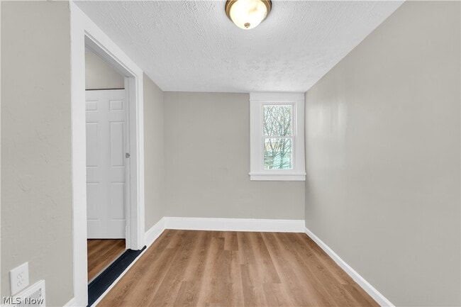 Photo - 9409 Denison Ave Unit 4/UP