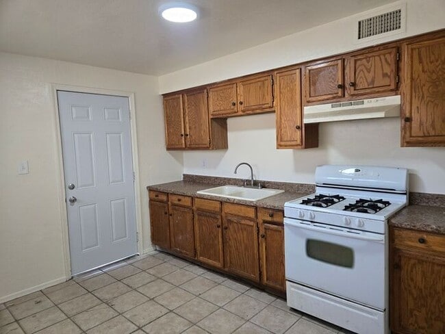 Photo - 10840 N 15th Ave