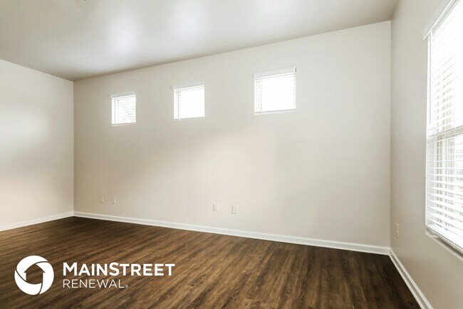 Photo - 6069 Semaphore Rdg