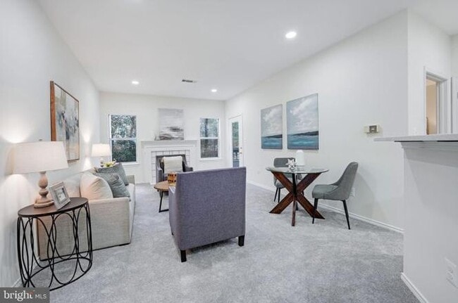 Photo - 4405 Sedgehurst Dr