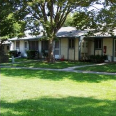 Photo - Alexander Center Apartments