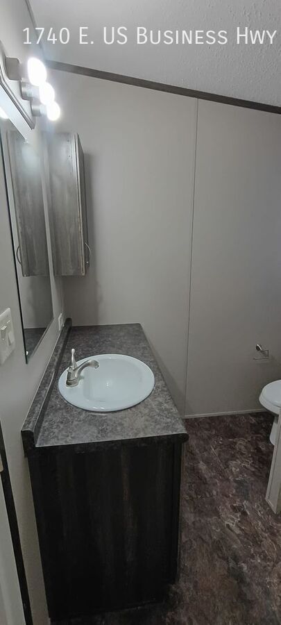 Photo - 1740 E U.S. Business 83