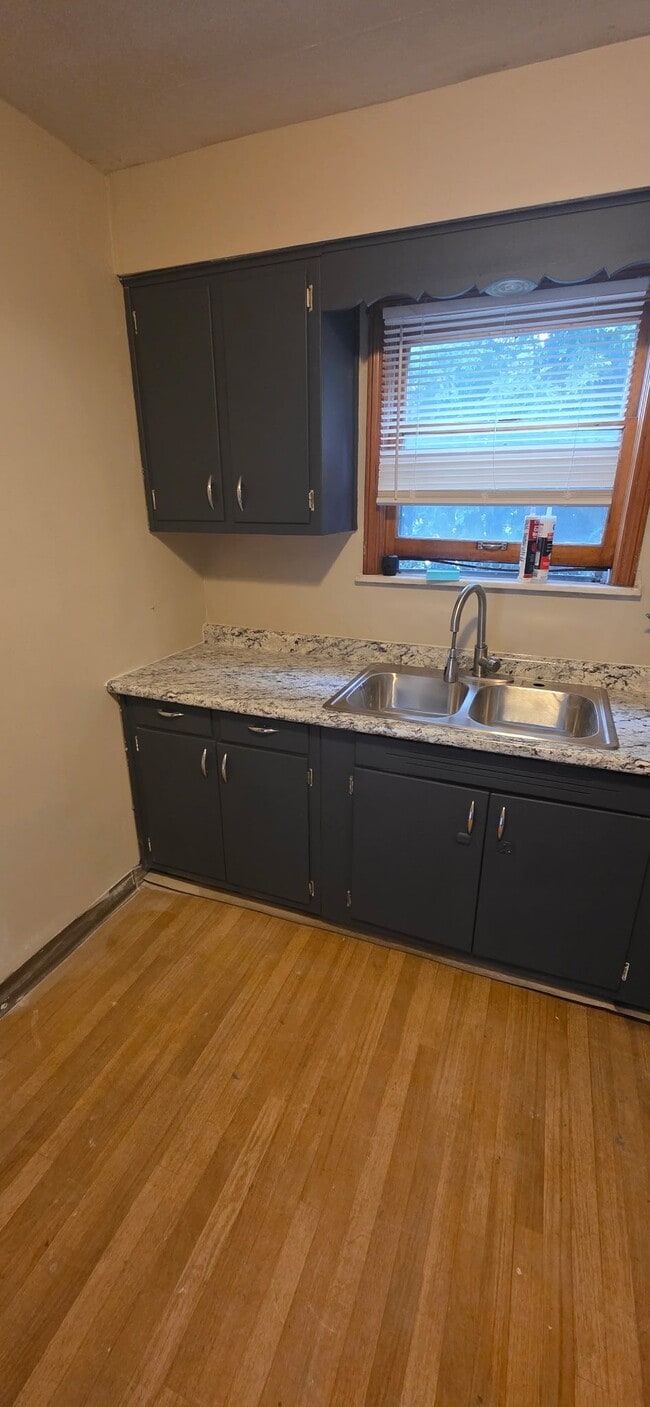 Photo - 1420 Villa Dr