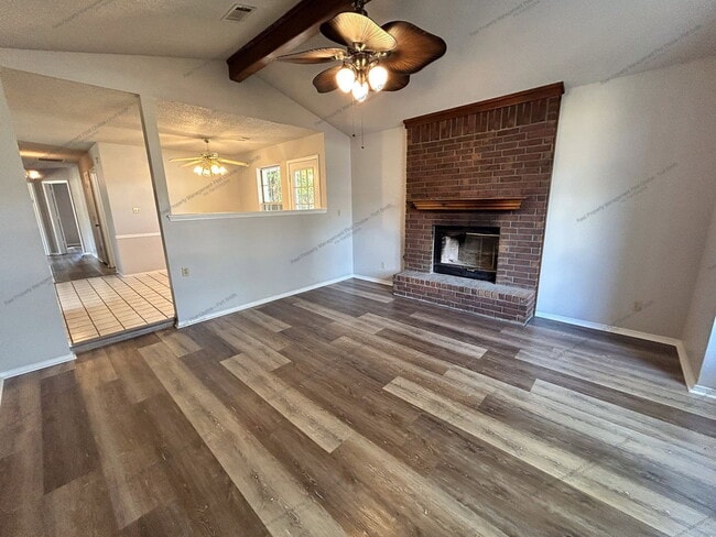 108 Grand Maple Dr