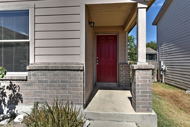Photo - GREAT HOME  |  PAINTED SEPT 2025  |  3 BED...