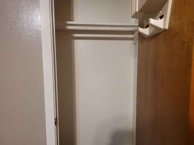 Photo - 2 bed / 1 bath apartment Unit 304