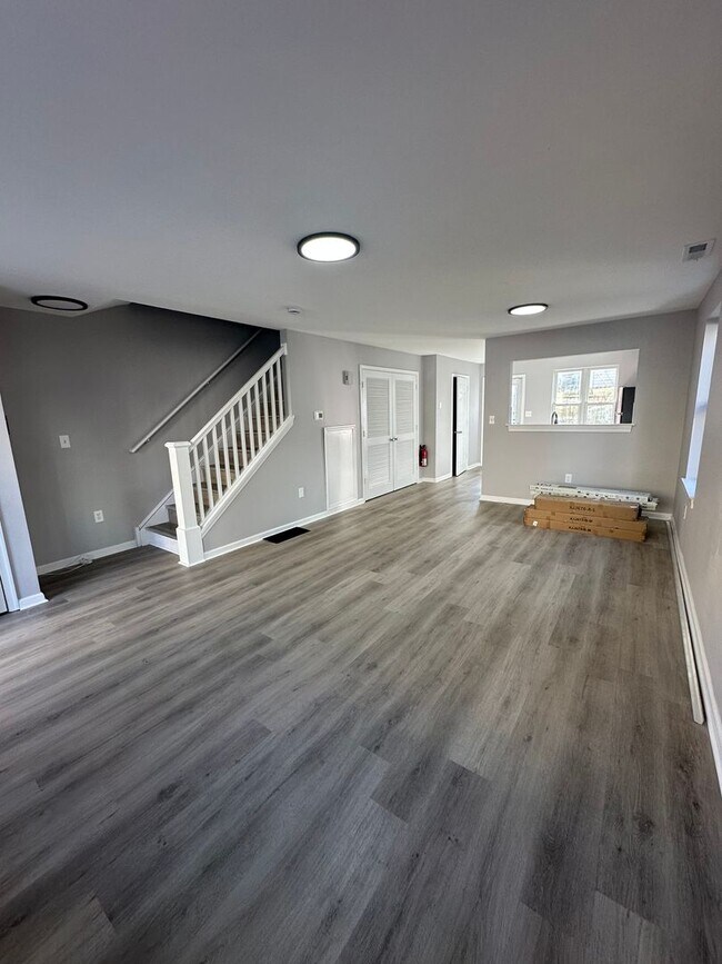 Photo - Beautifully renovated 3 Bed, 1.5 bath available. Section 8 welcomed!