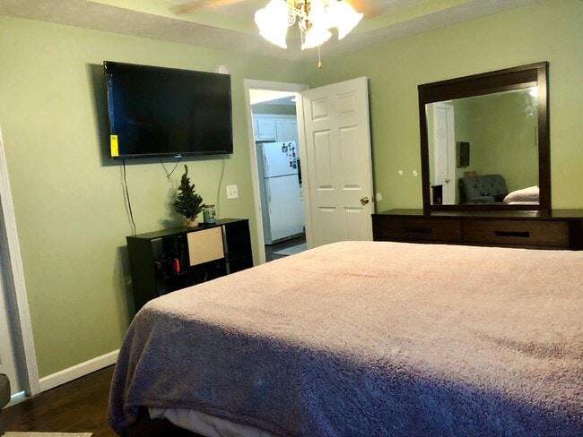 Photo - 738 Dellwood Dr
