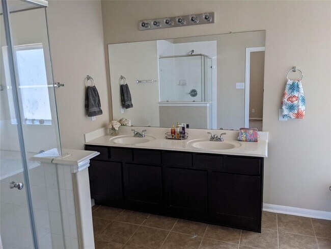 Photo - 18206 Tuscana Shores Dr