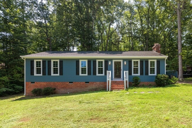 Building Photo - 3 Bedroom Home in Chesterfield County ***Available August 2026**