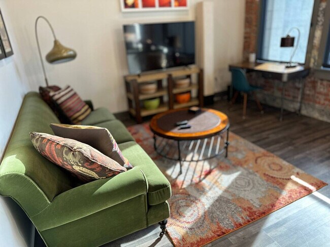 Photo - 350 East Ave Apartamento Unidad ID1094668P