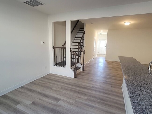 Photo - 2100 Solana Wds Dr