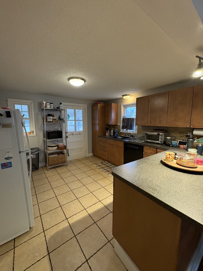 Photo - 94 Branford St