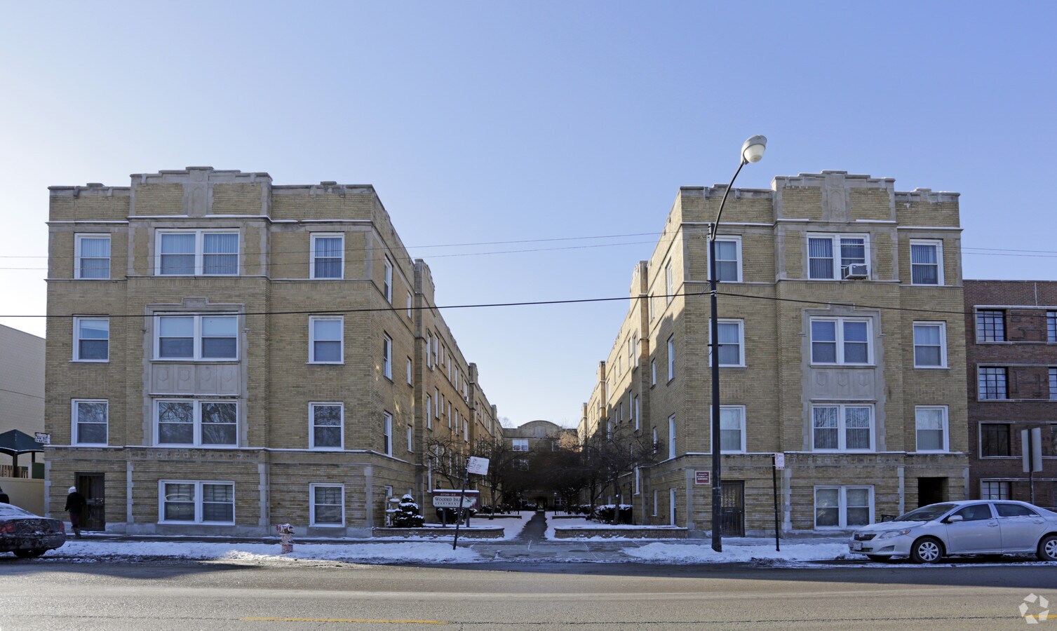 Wooded Isle Apartments - Wooded Isle Apartments